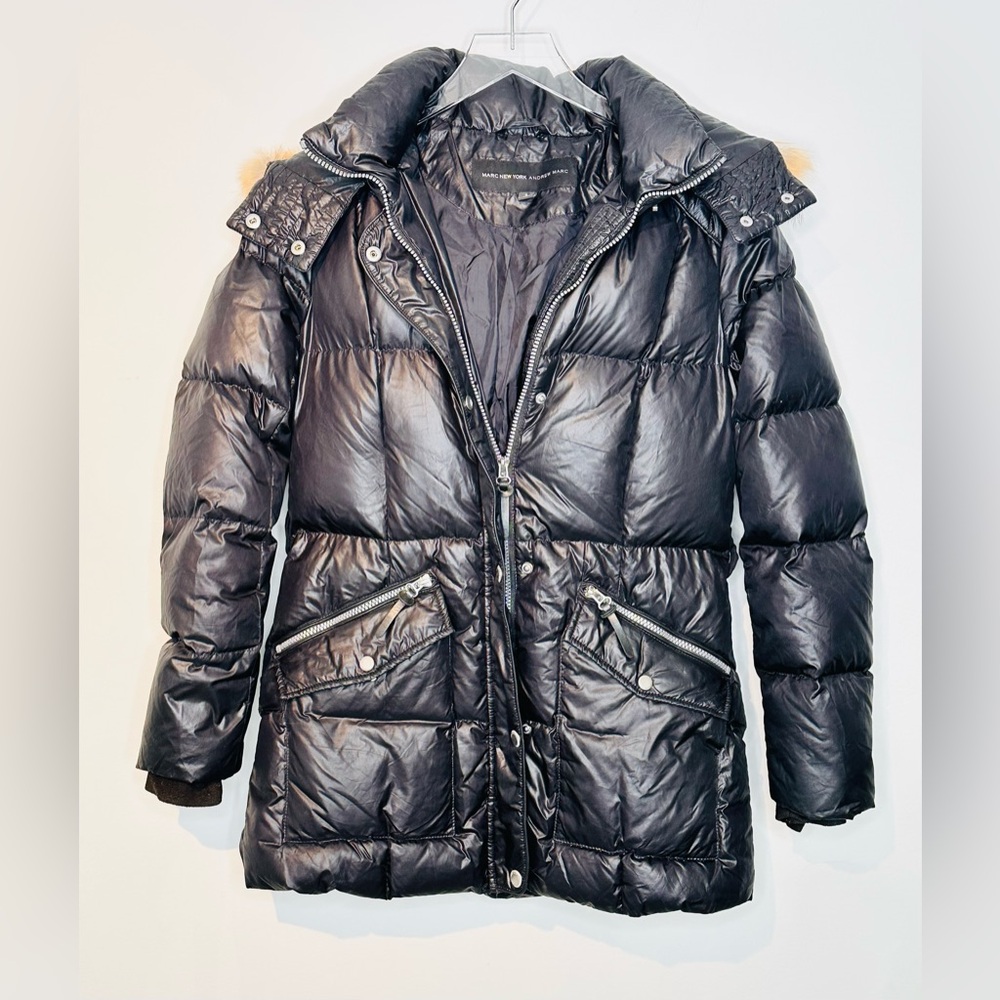 Andrew Marc Women’s Black Puffer Coyote Fur Trim Parka Jacket Coat